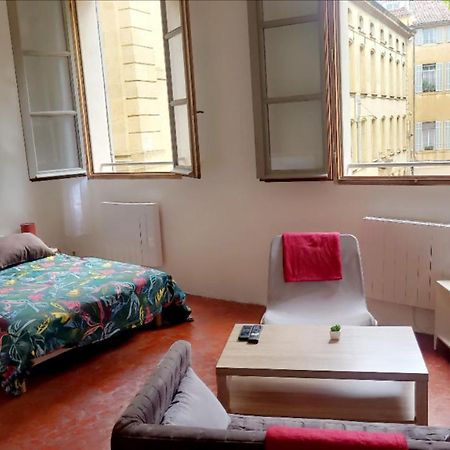 Apartamento Petit Coin Provencal Elegant Et Central Aix-en-Provence Exterior foto