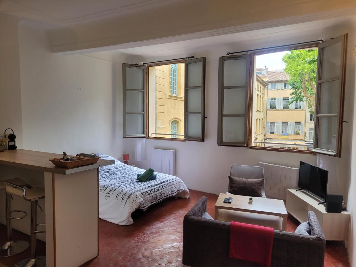 Apartamento Petit Coin Provencal Elegant Et Central Aix-en-Provence Exterior foto